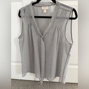 LOFT Gray Patterned Sleeveless Blouse